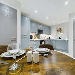  Apartment Modern Duplex Central Free Parking Wi-fi
